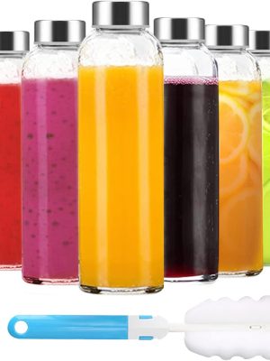 Clear Glass Bottles with Lids 18 oz, Reusable Glass Water Bottles with Stainless Steel Cap for Juicing, Refrigerator,100% Leak Proof, BPA Free, Juice Water Bottle Set of 6
